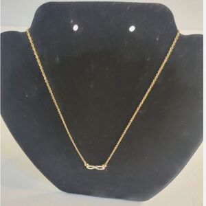 GUESS GOLD TONE INFINITY RHINESTONE CHARM CHAIN LINK NECKLACE